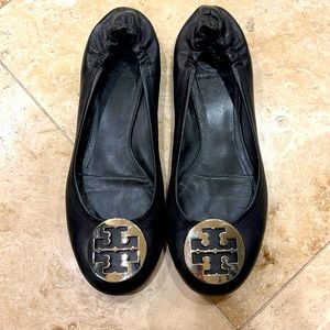 Tory Burch black ballet flats with gold emblem size 10